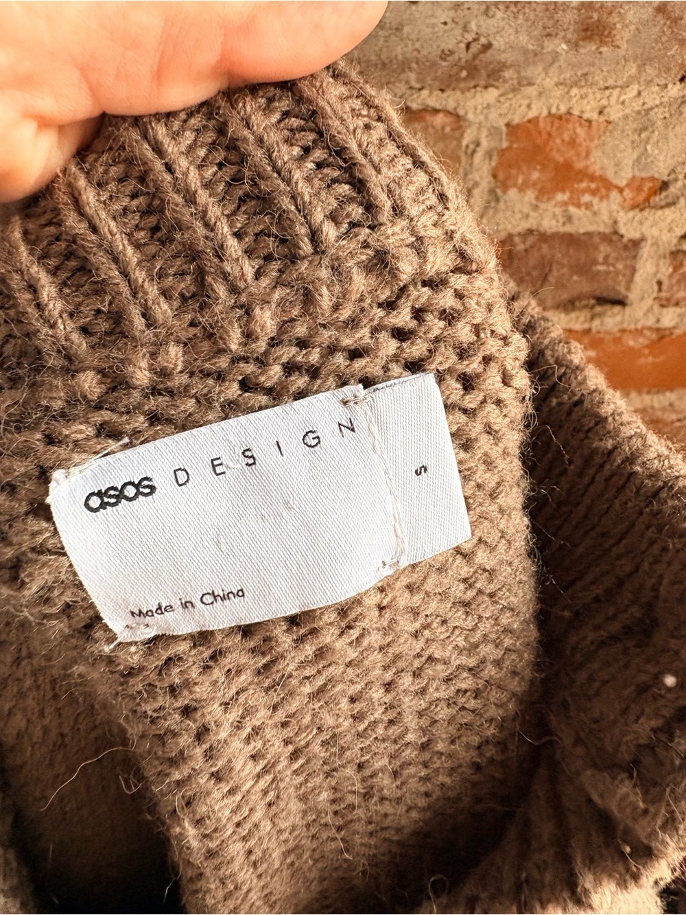 ASOS Design Tan Button Front Fitted Cardigan Sweater - Picture 3 of 3
